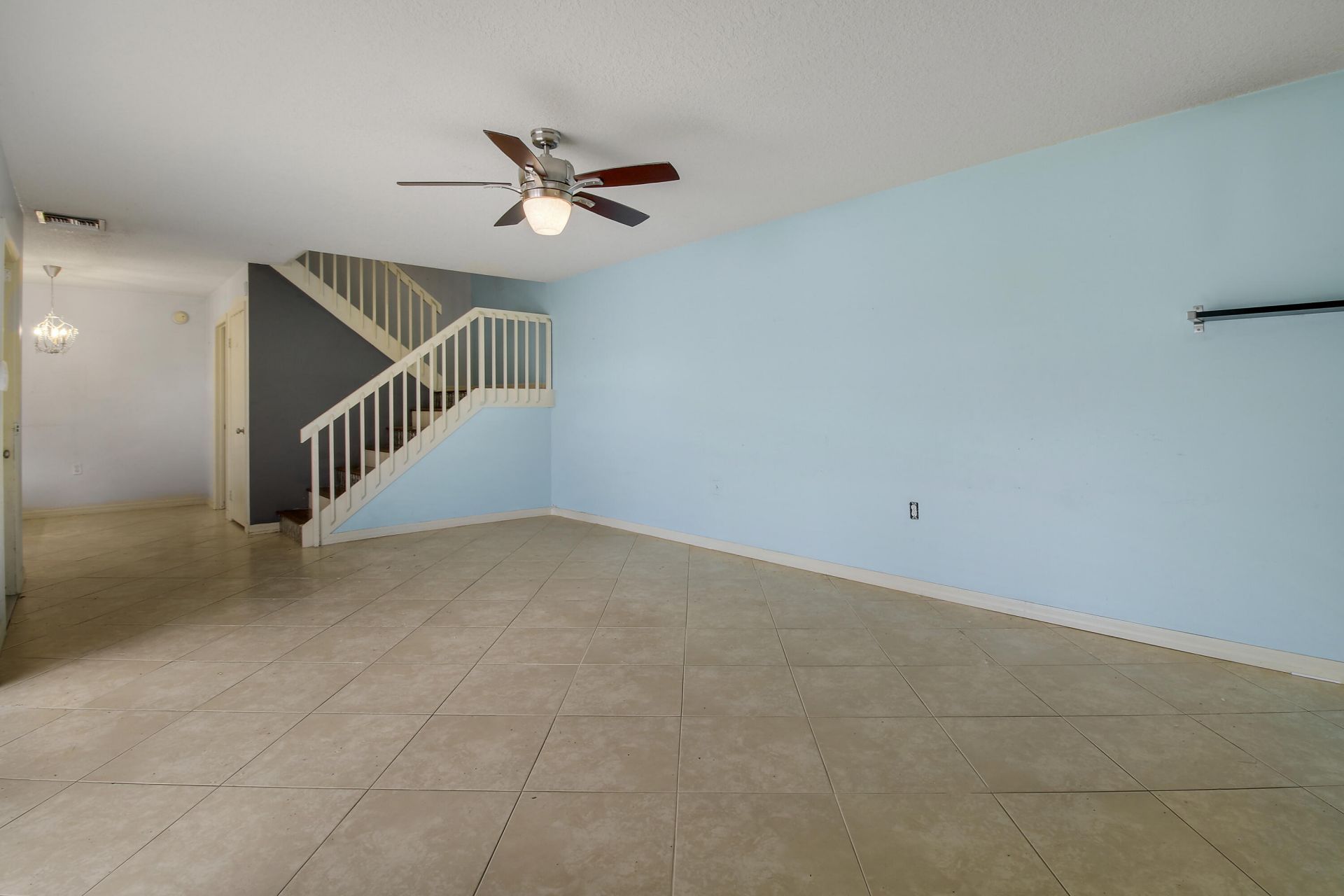 2218 22nd Way, West Palm Beach, FL 33407 Photo