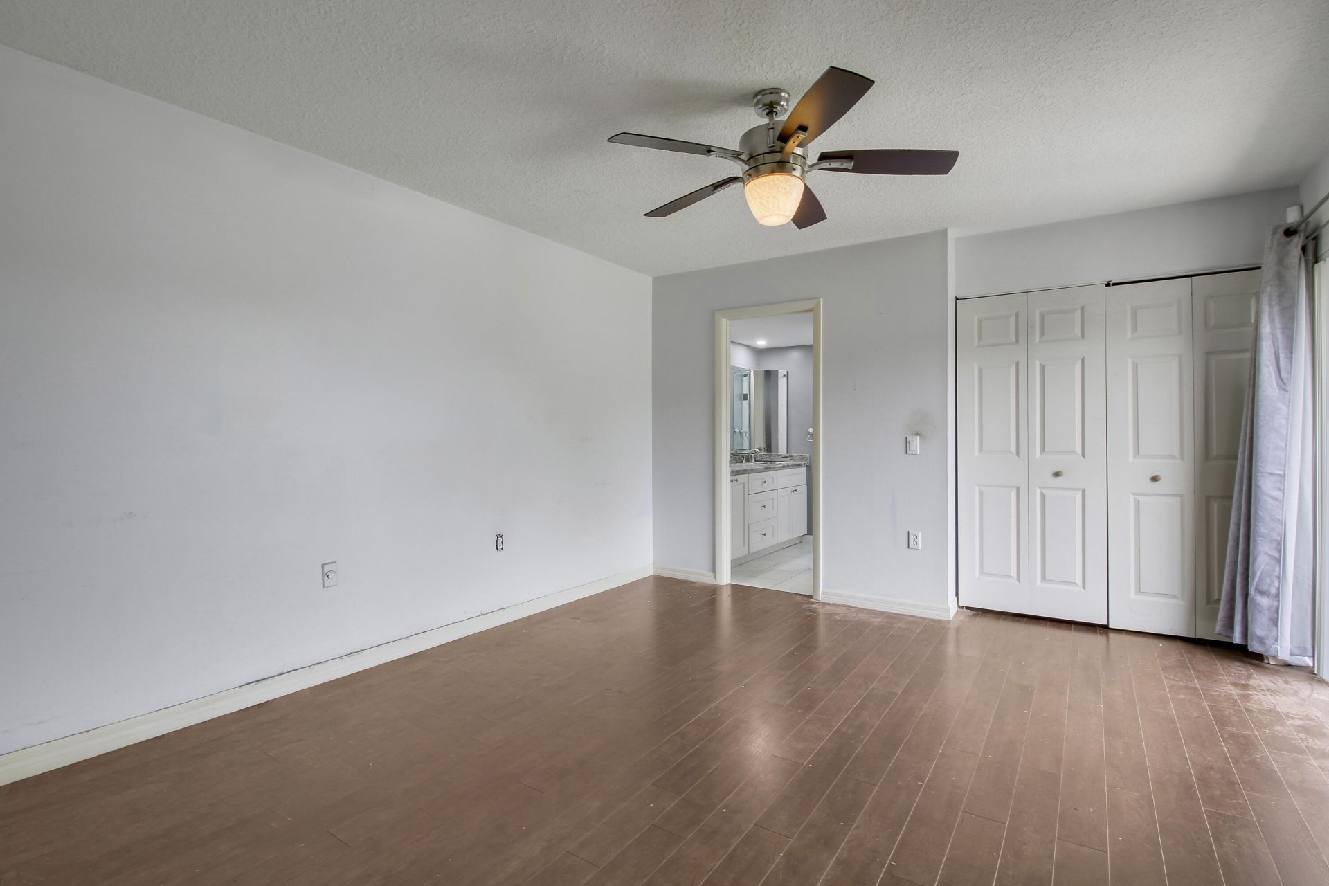 2218 22nd Way, West Palm Beach, FL 33407 Photo