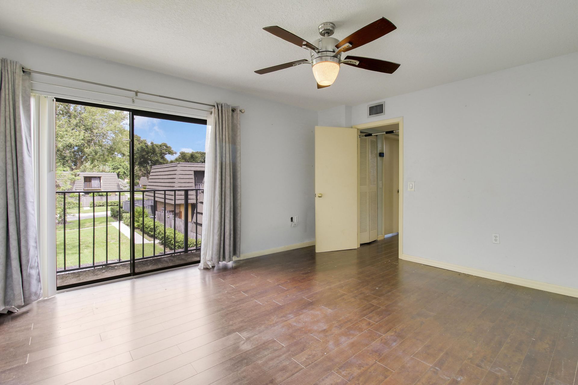 2218 22nd Way, West Palm Beach, FL 33407 Photo