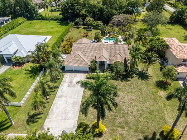 14463 SW 16TH Court, Davie, FL 33325