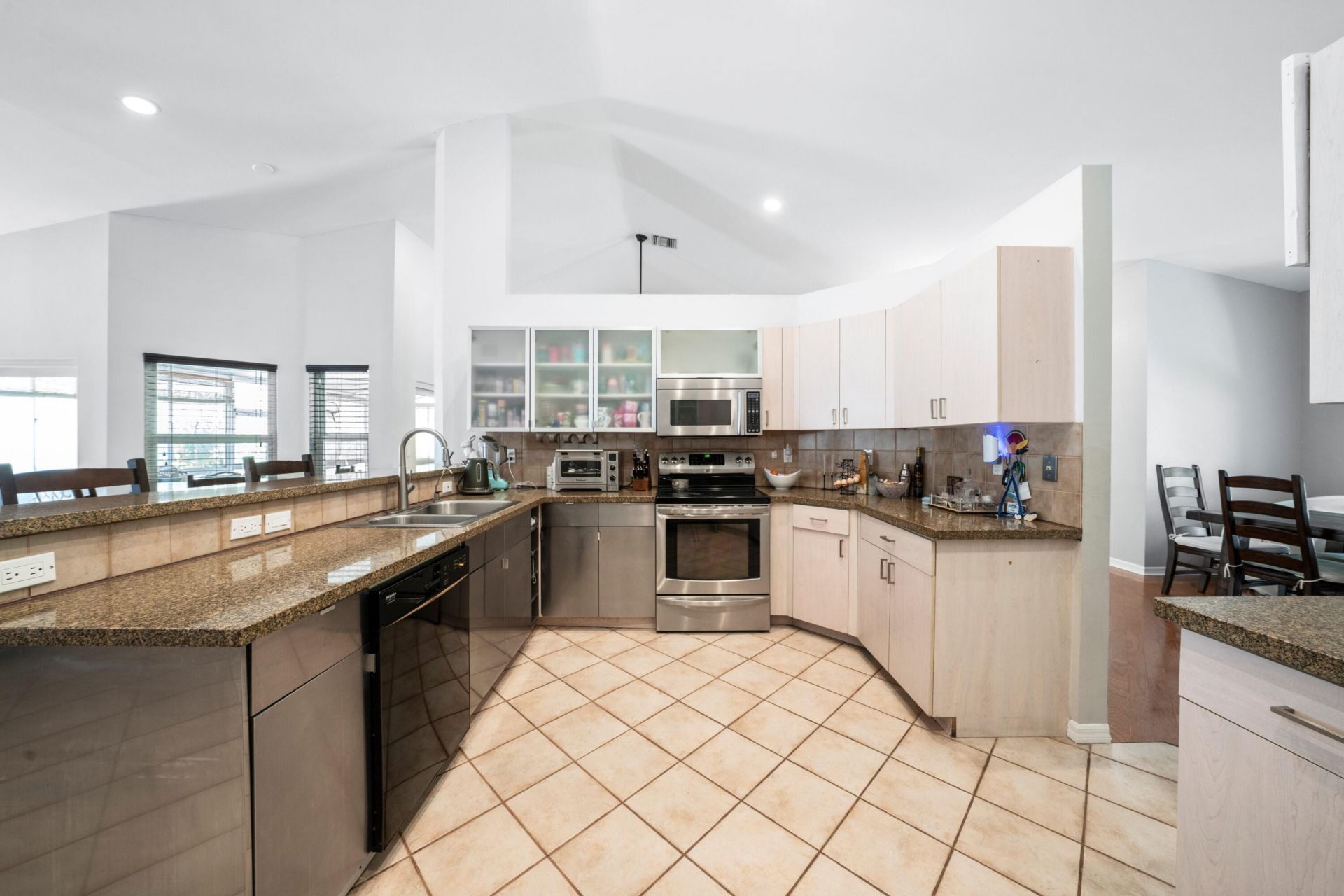 14463 SW 16th Court, Davie, FL 33325 Photo