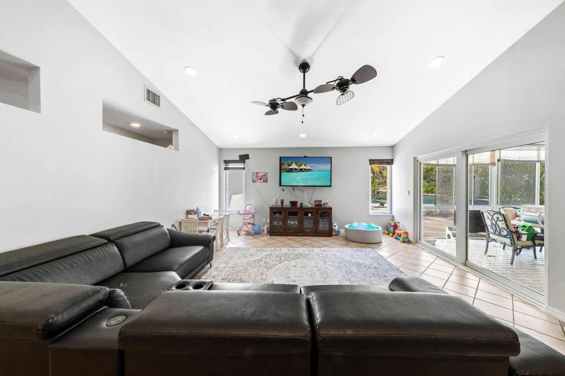 14463 SW 16th Court, Davie, FL 33325 Photo