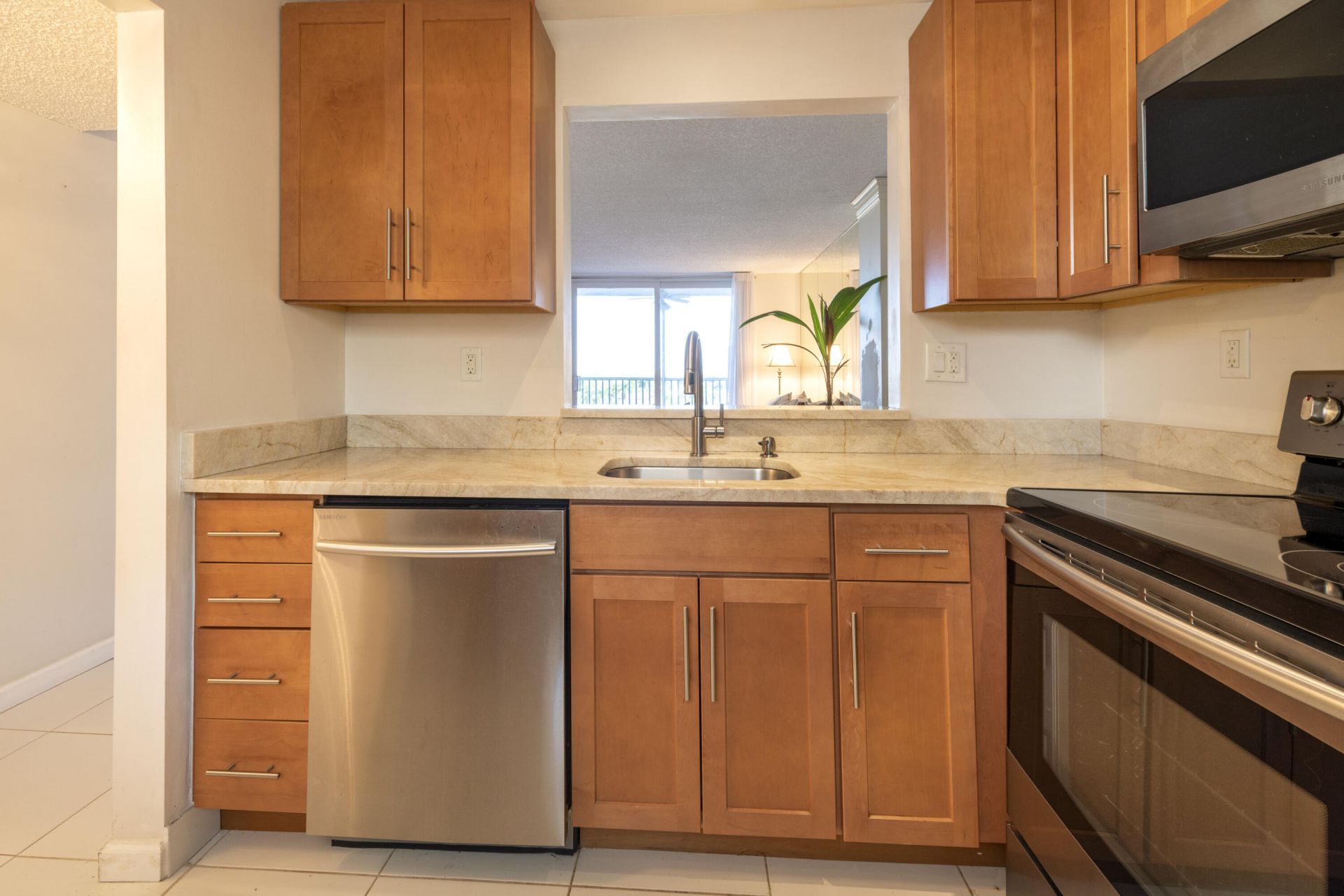 1391 S Ocean, Unit 803, Pompano Beach, FL 33062 Photo