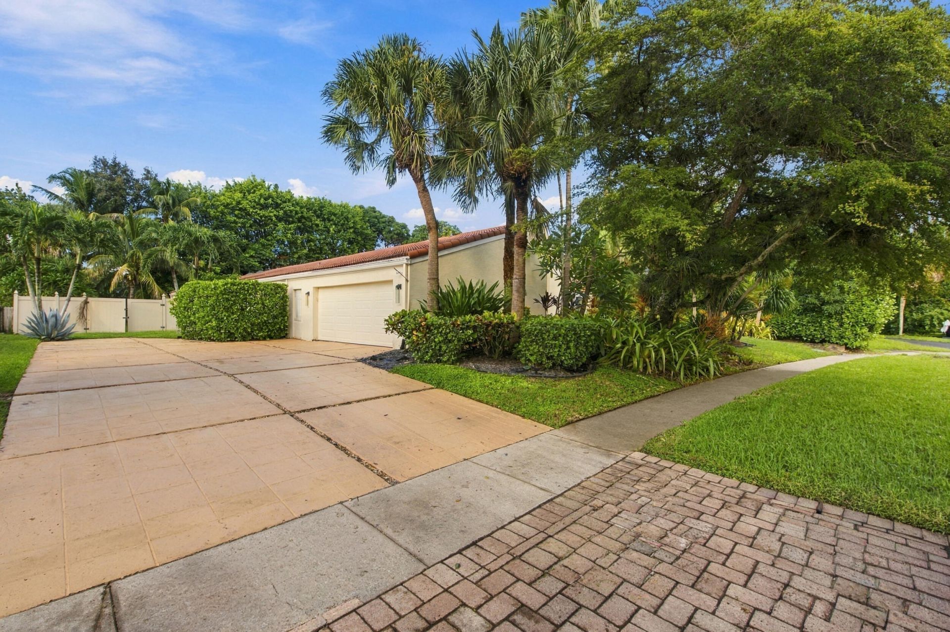 6555 Serena Lane, Boca Raton, FL 33433 Photo