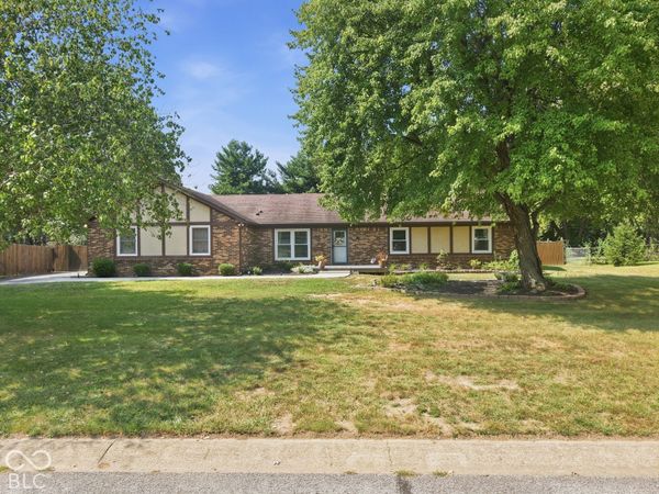 5976 Williams Drive , Plainfield, IN 46168