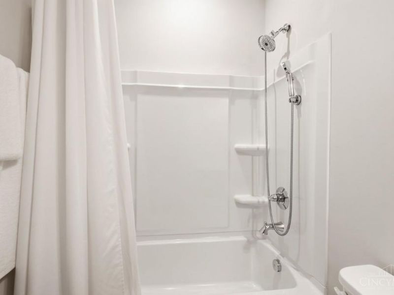 5 Wentworth Lane, Cincinnati, OH 45236 Photo 45