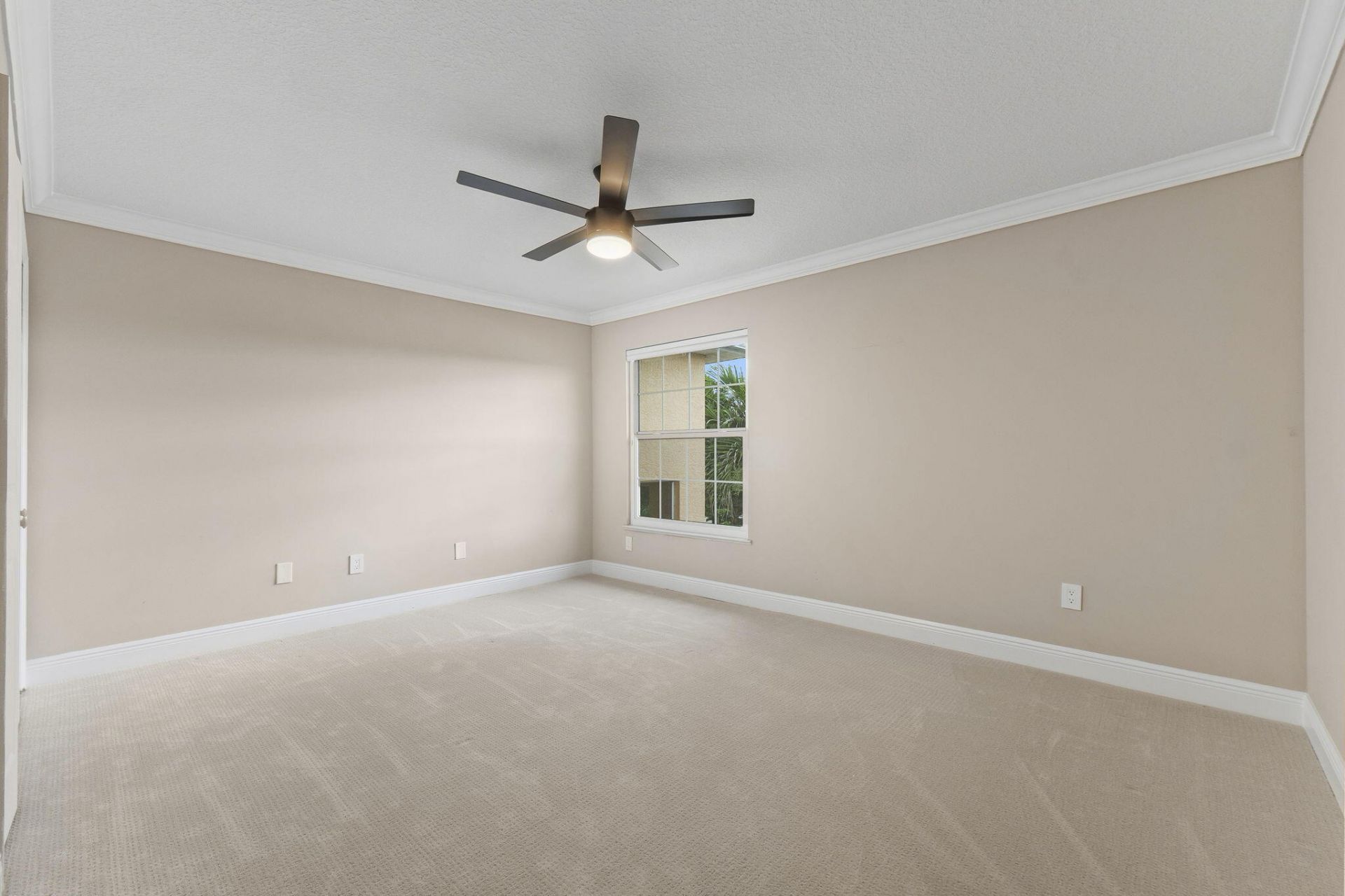 5740 NW Zenith Drive, Port Saint Lucie, FL 34986 Photo