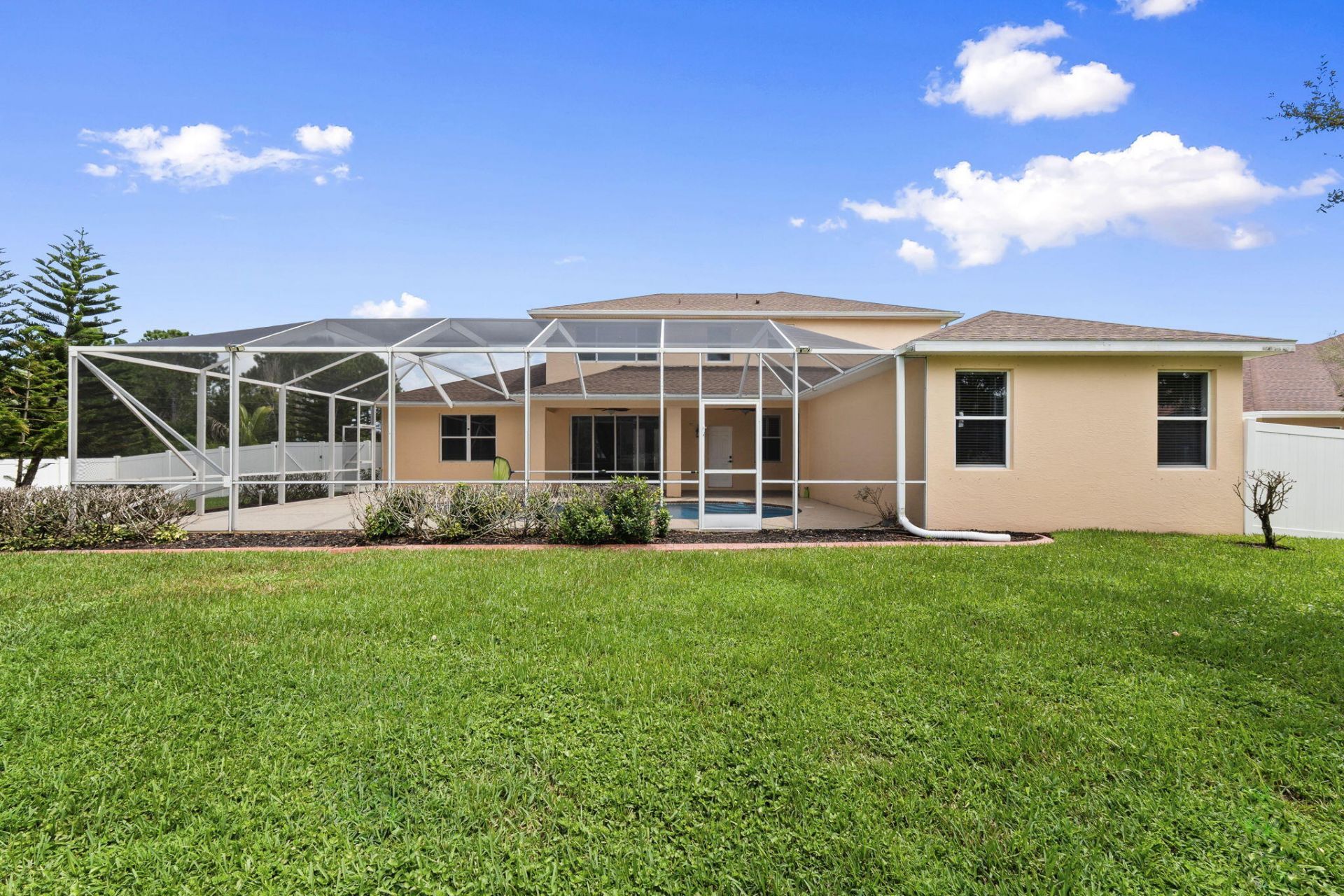 5740 NW Zenith Drive, Port Saint Lucie, FL 34986 Photo
