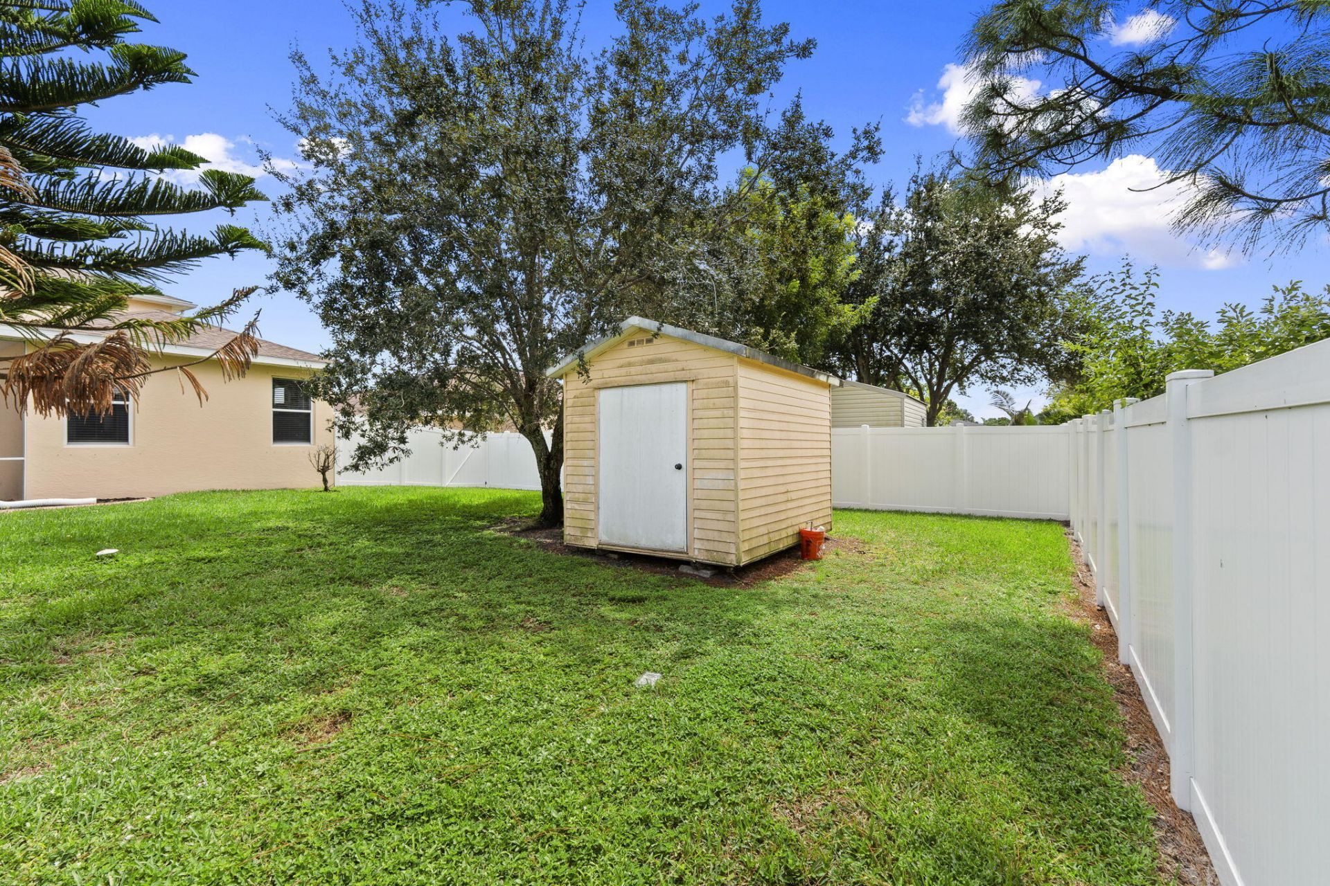 5740 NW Zenith Drive, Port Saint Lucie, FL 34986 Photo