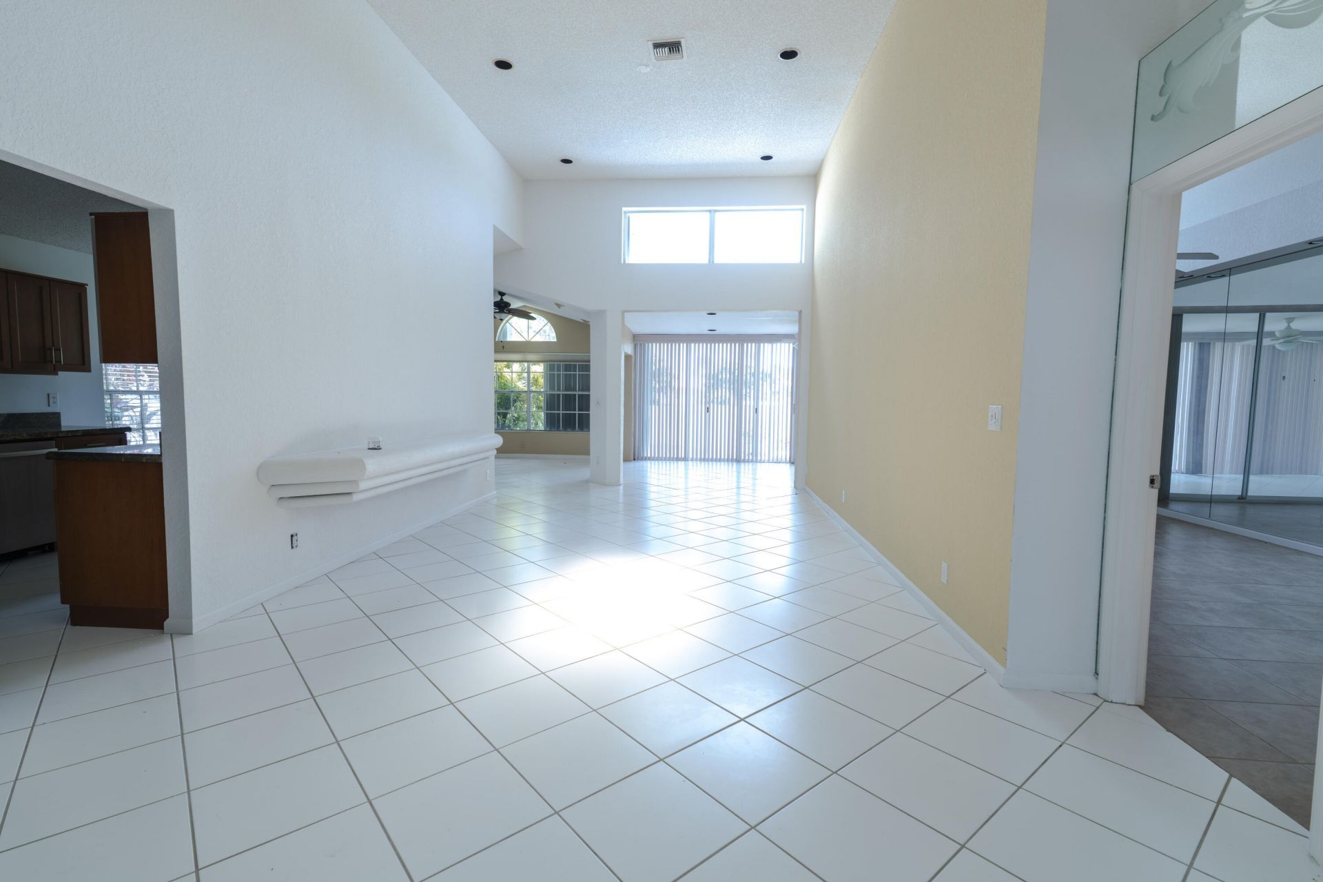 6113 Greenspointe Drive, Unit 10, Boynton Beach, FL 33437 Photo