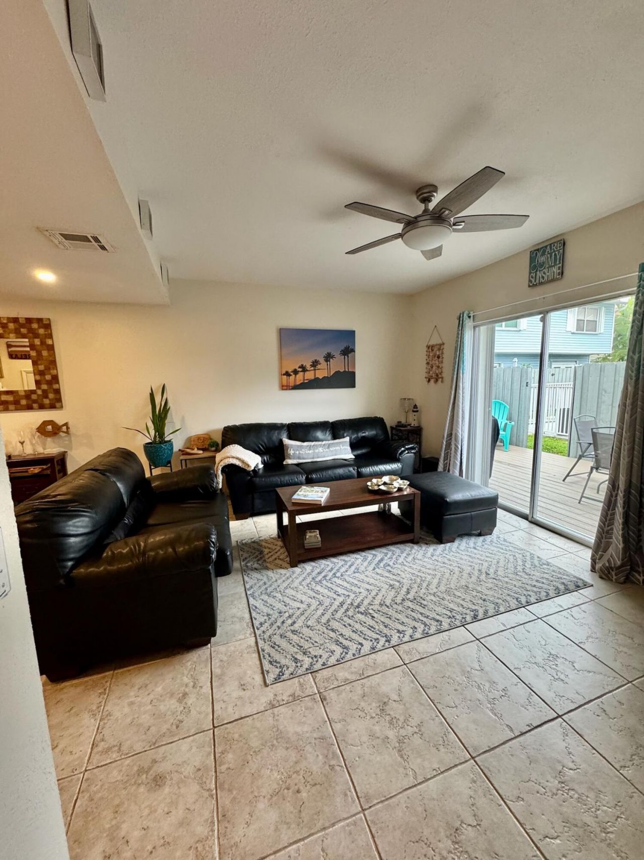 1925 NE 15th Avenue, Unit 1925, Fort Lauderdale, FL 33305 Photo