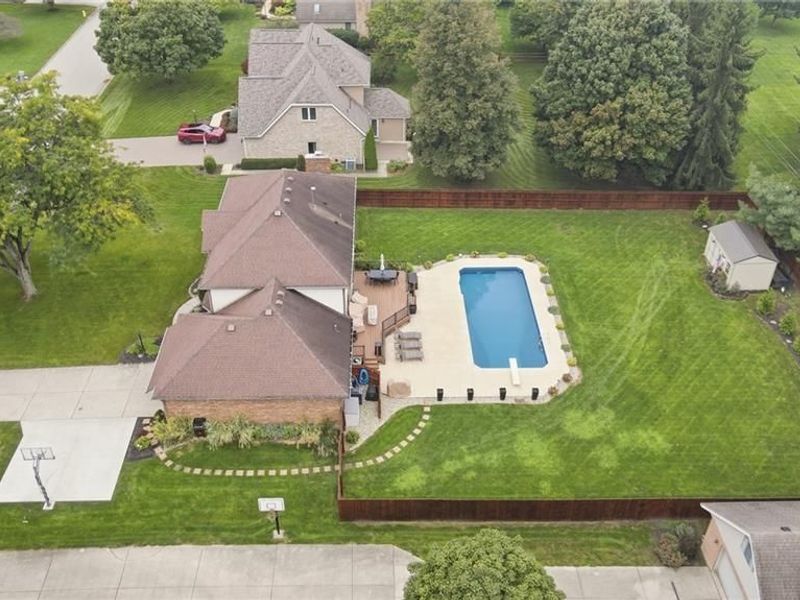 2091 Canterbury Court, Troy, OH 45373 Photo 3