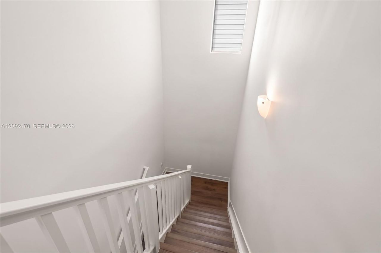 4809 NW 83rd Pkwy , Doral, FL 33166 Photo