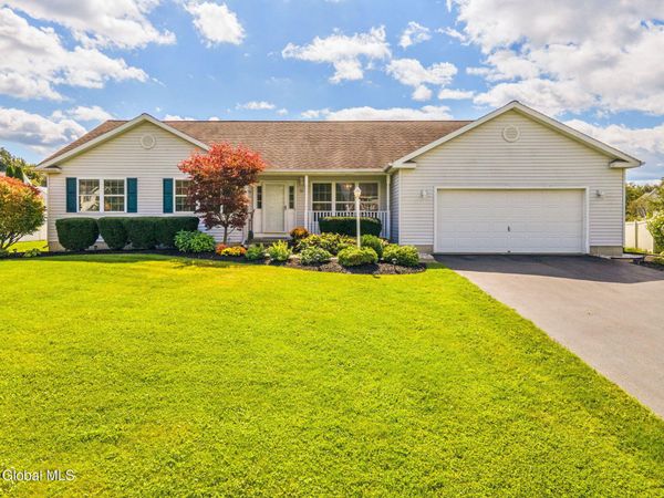 36 Mallard Drive, Rexford, NY 12148