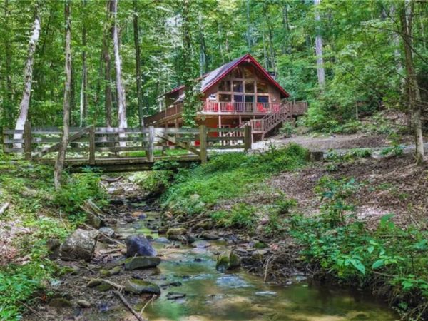 469 N Lake Drive , Ellijay, GA 30536