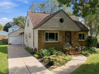 276 Roycroft Boulevard, Buffalo, NY 14226