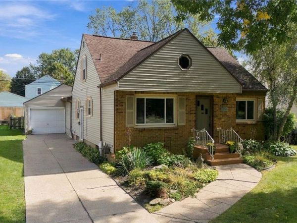 276 Roycroft Boulevard , Buffalo, NY 14226