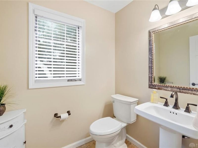 998 Brookwood Drive, Troy, OH 45373 Photo 36