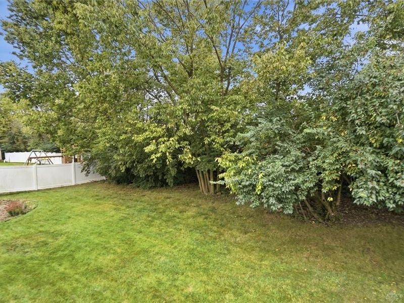 998 Brookwood Drive, Troy, OH 45373 Photo 77