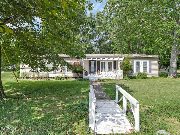 313 Rugby Rd, Crossville, TN 38558