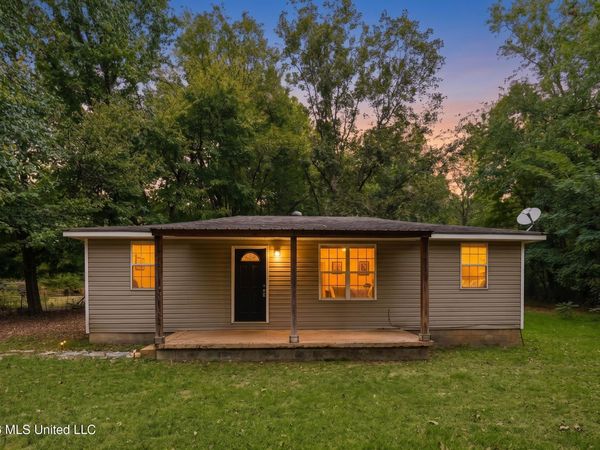 14881 Bell Road, Byhalia, MS 38611