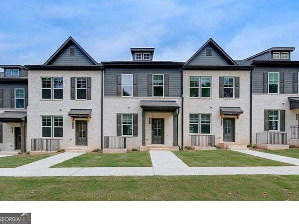311 Daybreak Lane, Newnan, GA 30265