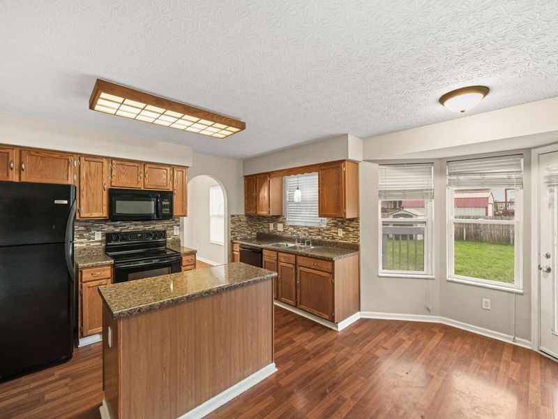 1766 Damos Way , Marysville, OH 43040 Photo 13