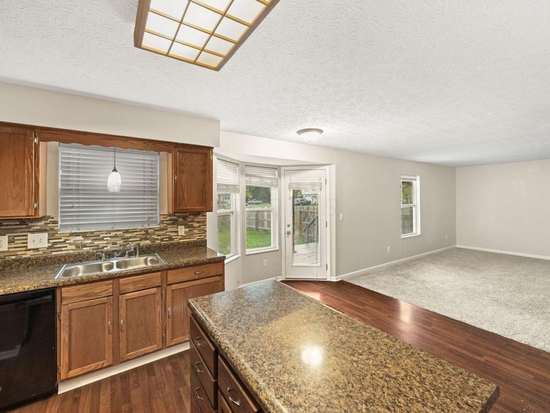 1766 Damos Way , Marysville, OH 43040 Photo 14