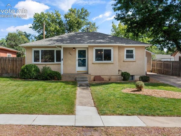 641 Glen Eyrie Circle, Colorado Springs, CO 80904