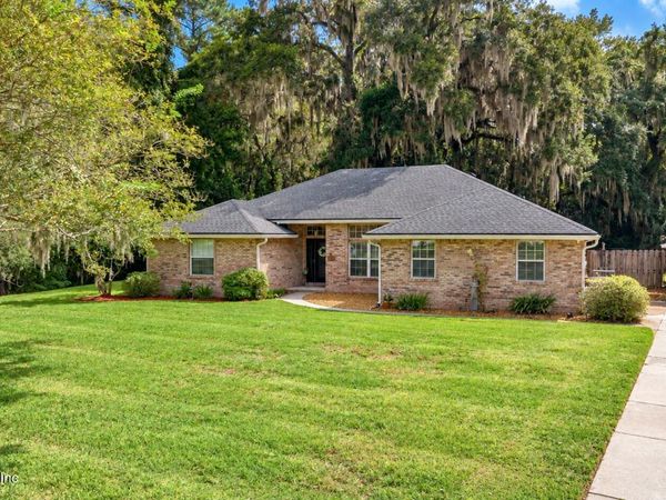 15203 LANDMARK Circle N, Jacksonville, FL 32226