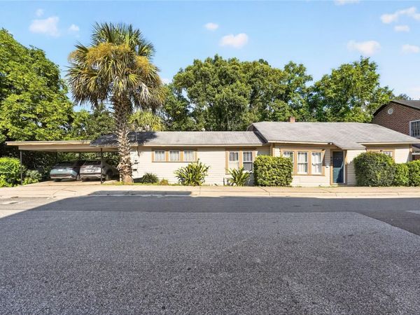 605 SW 9TH STREET , GAINESVILLE, FL 32601
