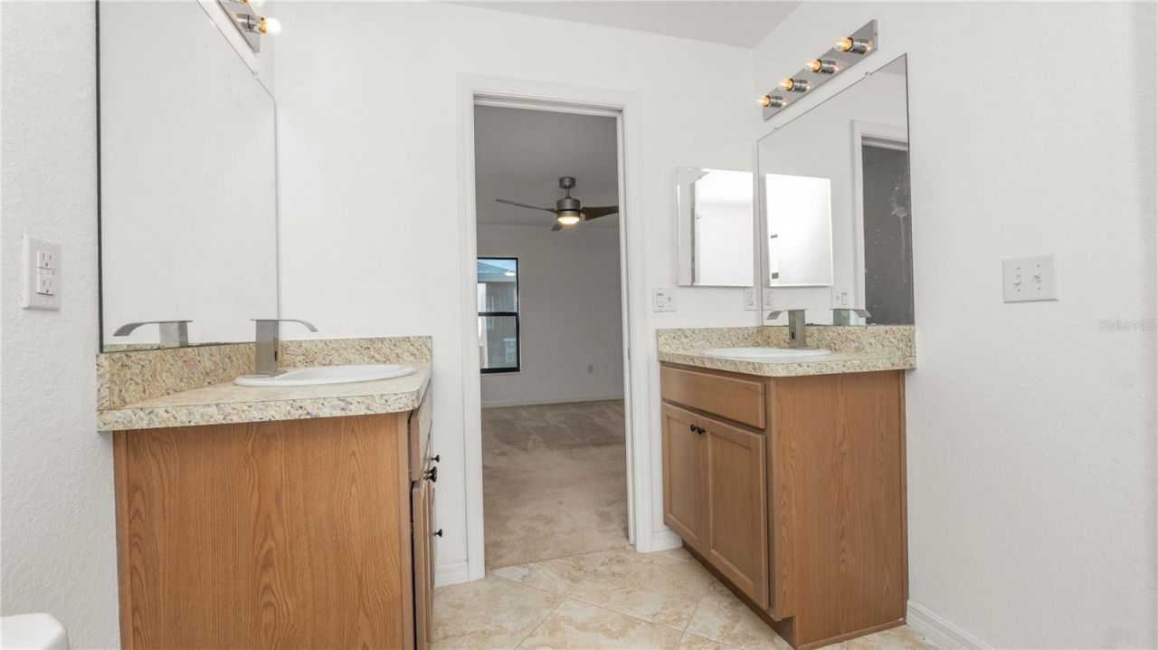 524 Central Ridge Lane , Frostproof, FL 33843 Photo