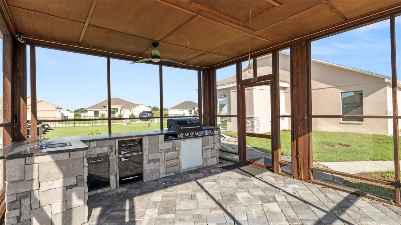 524 Central Ridge Lane , Frostproof, FL 33843 Photo