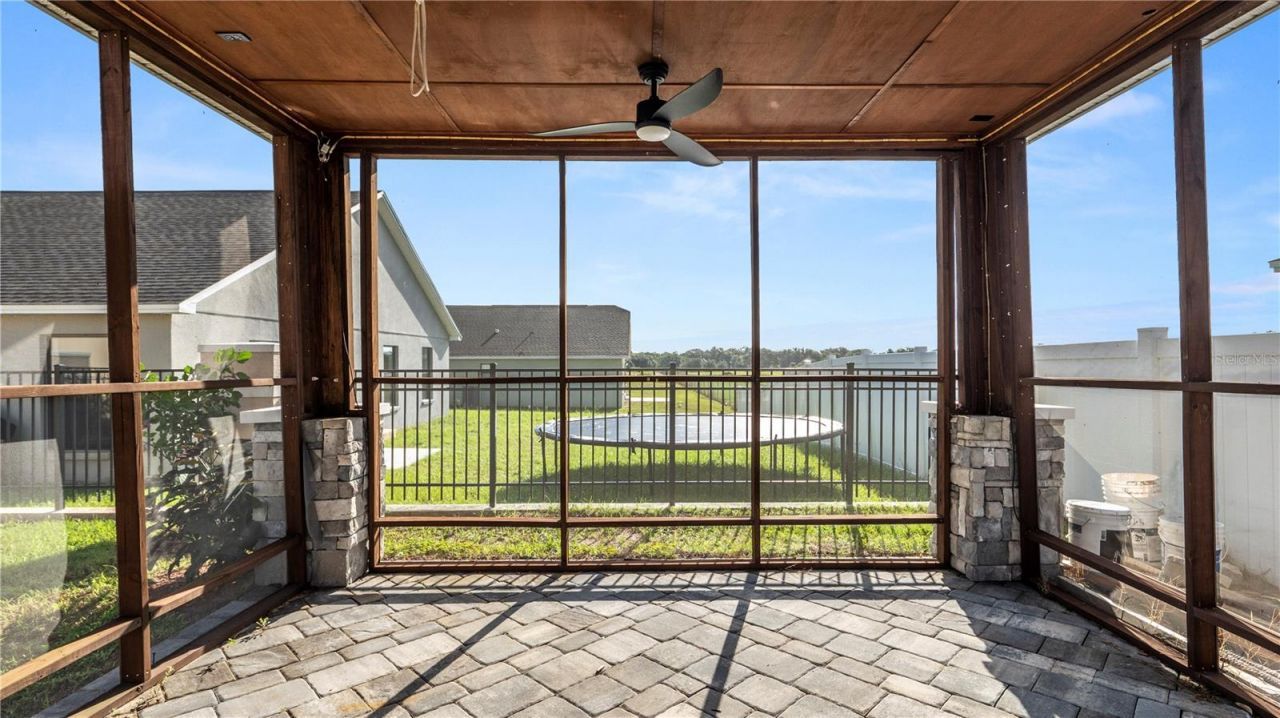 524 Central Ridge Lane , Frostproof, FL 33843 Photo