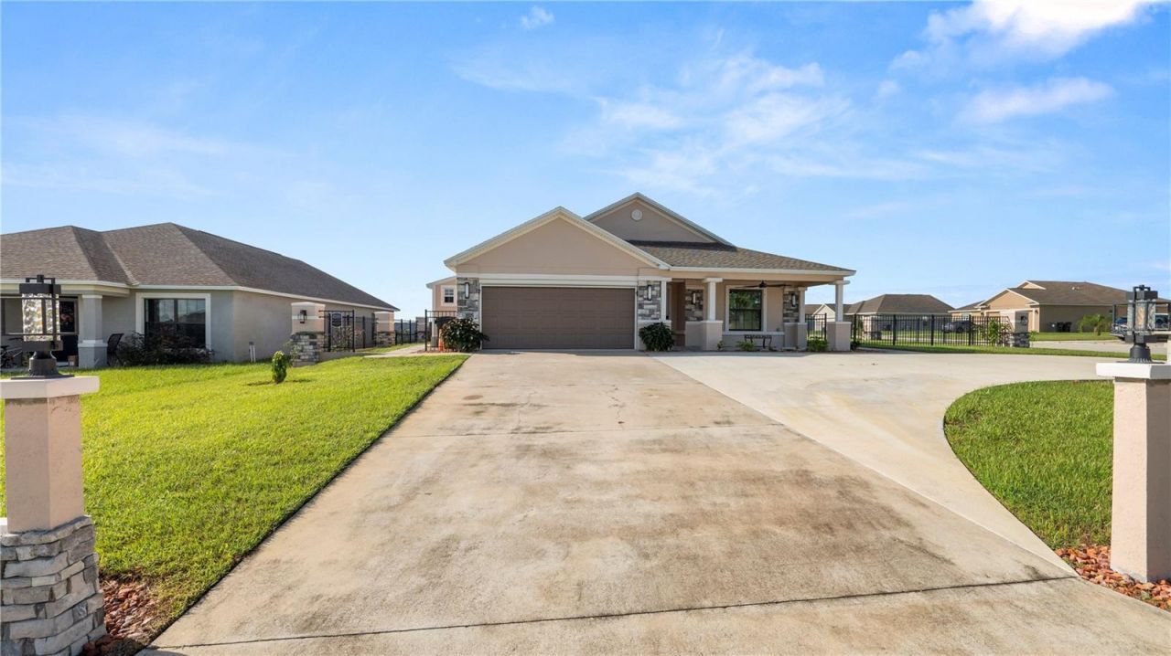 524 Central Ridge Lane , Frostproof, FL 33843 Photo