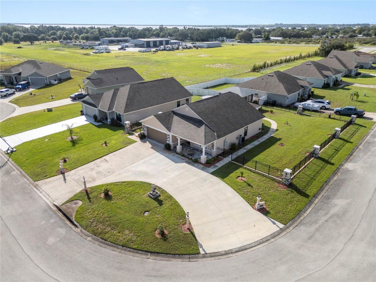 524 Central Ridge Lane , Frostproof, FL 33843 Photo