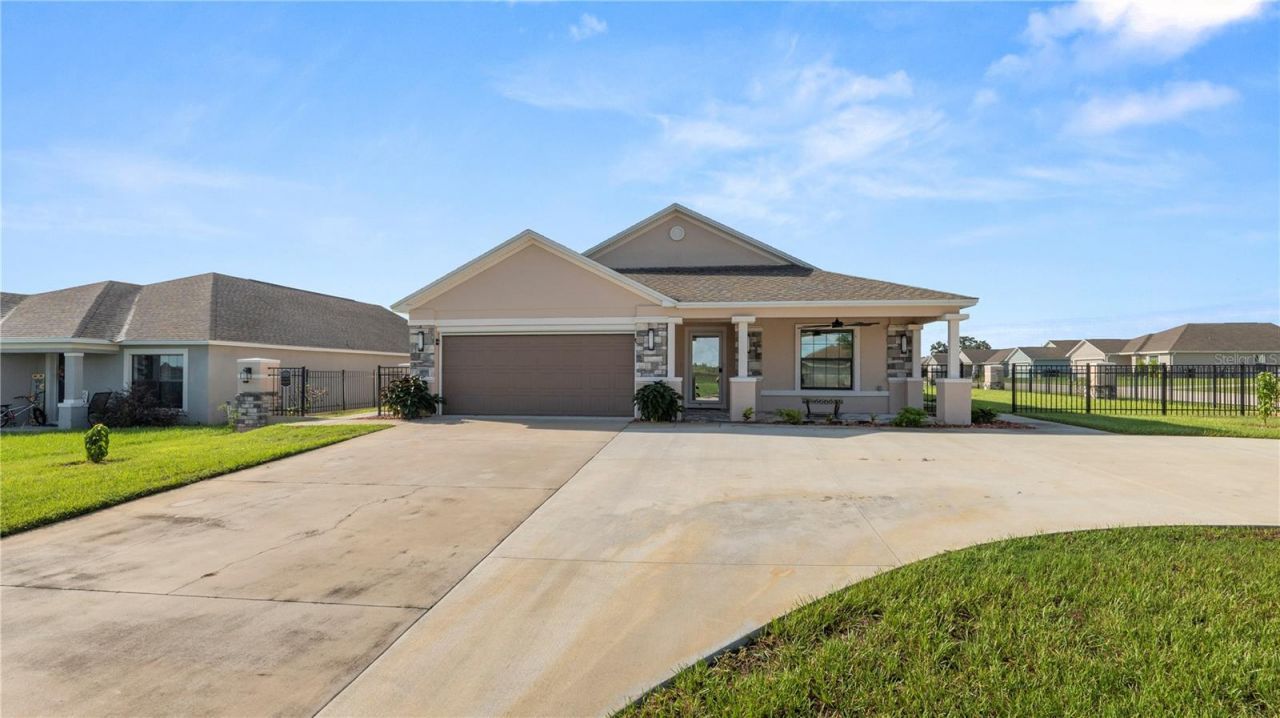 524 Central Ridge Lane , Frostproof, FL 33843 Photo