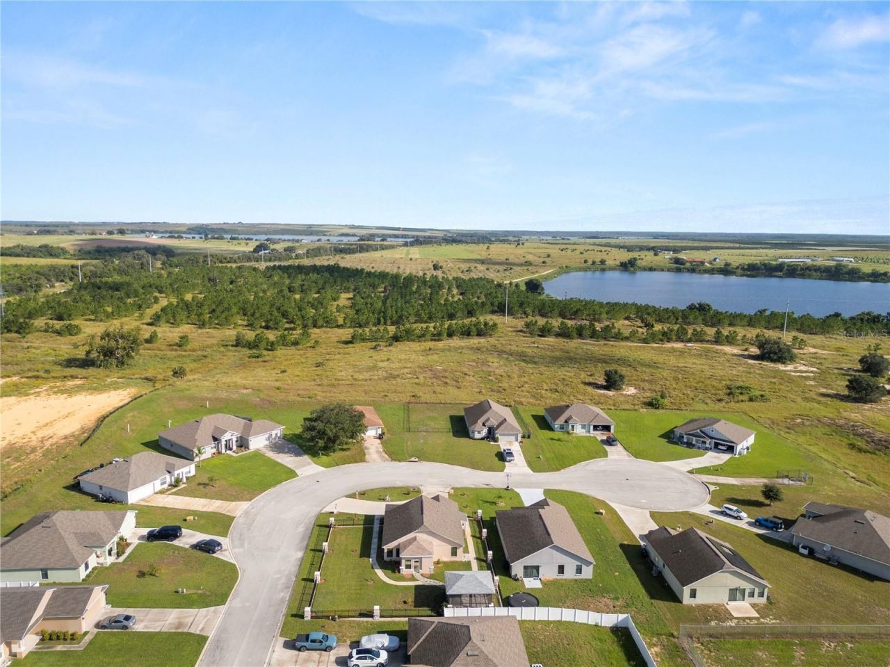 524 Central Ridge Lane , Frostproof, FL 33843 Photo