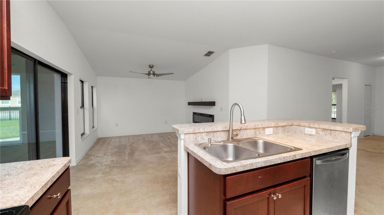 524 Central Ridge Lane , Frostproof, FL 33843 Photo