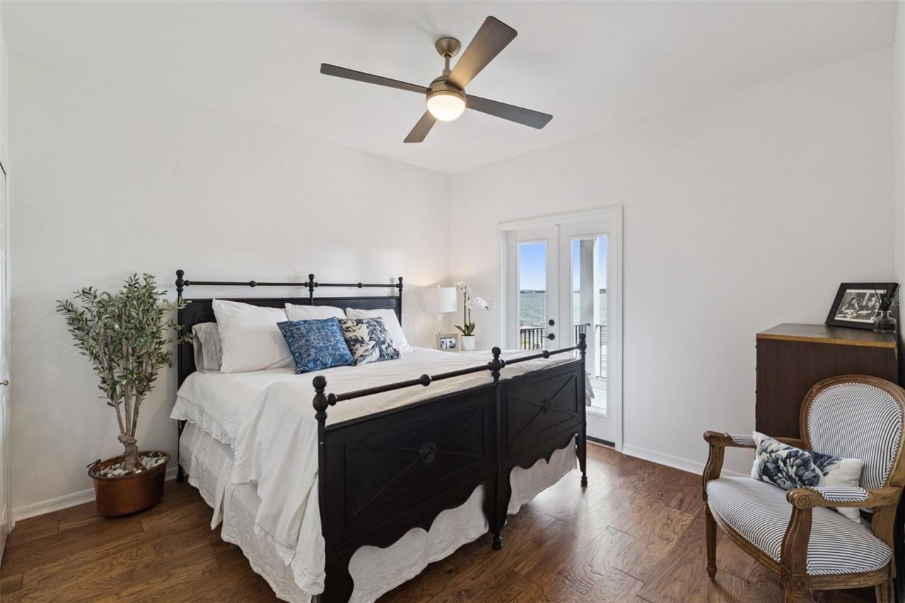 637 Lake Harbor Circle, Orlando, FL 32809 Photo