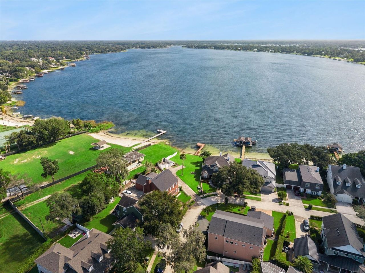 637 Lake Harbor Circle, Orlando, FL 32809 Photo