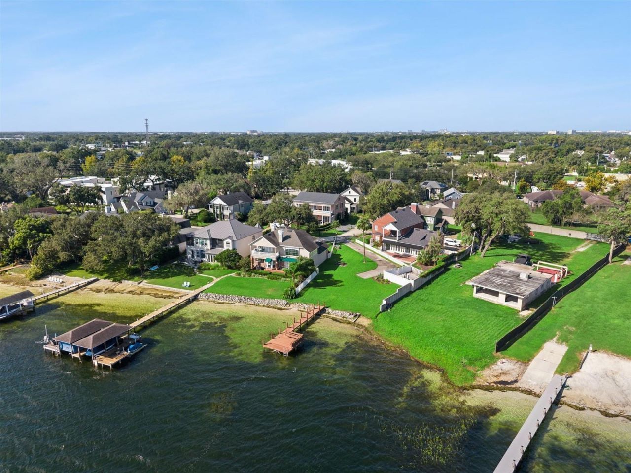637 Lake Harbor Circle, Orlando, FL 32809 Photo