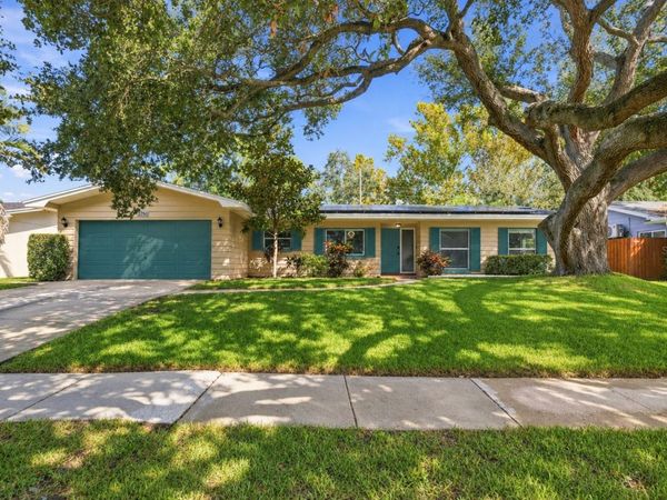 2260 SAINT CHARLES DRIVE, CLEARWATER, FL 33764