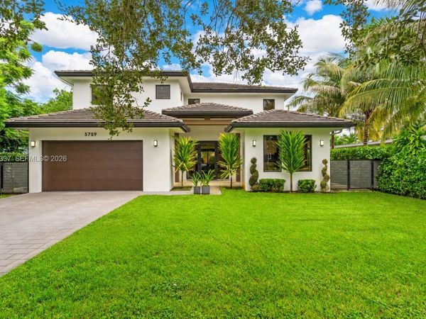 5759 SW 42nd St , Miami, FL 33155