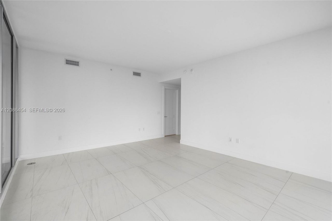 153 N Seabreeze Blvd, Unit 1002-S, Fort Lauderdale, FL 33304 Photo