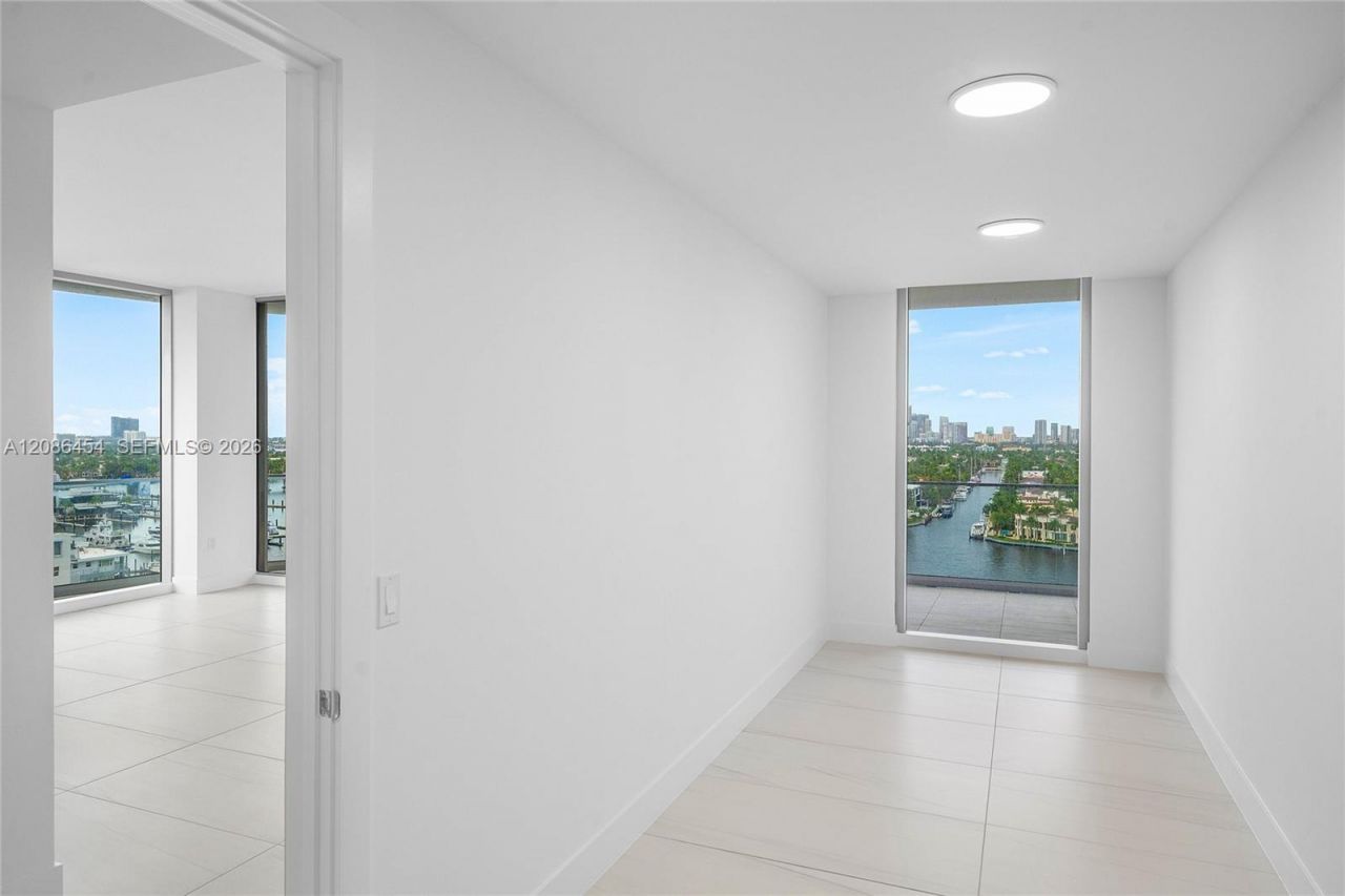 153 N Seabreeze Blvd, Unit 1002-S, Fort Lauderdale, FL 33304 Photo