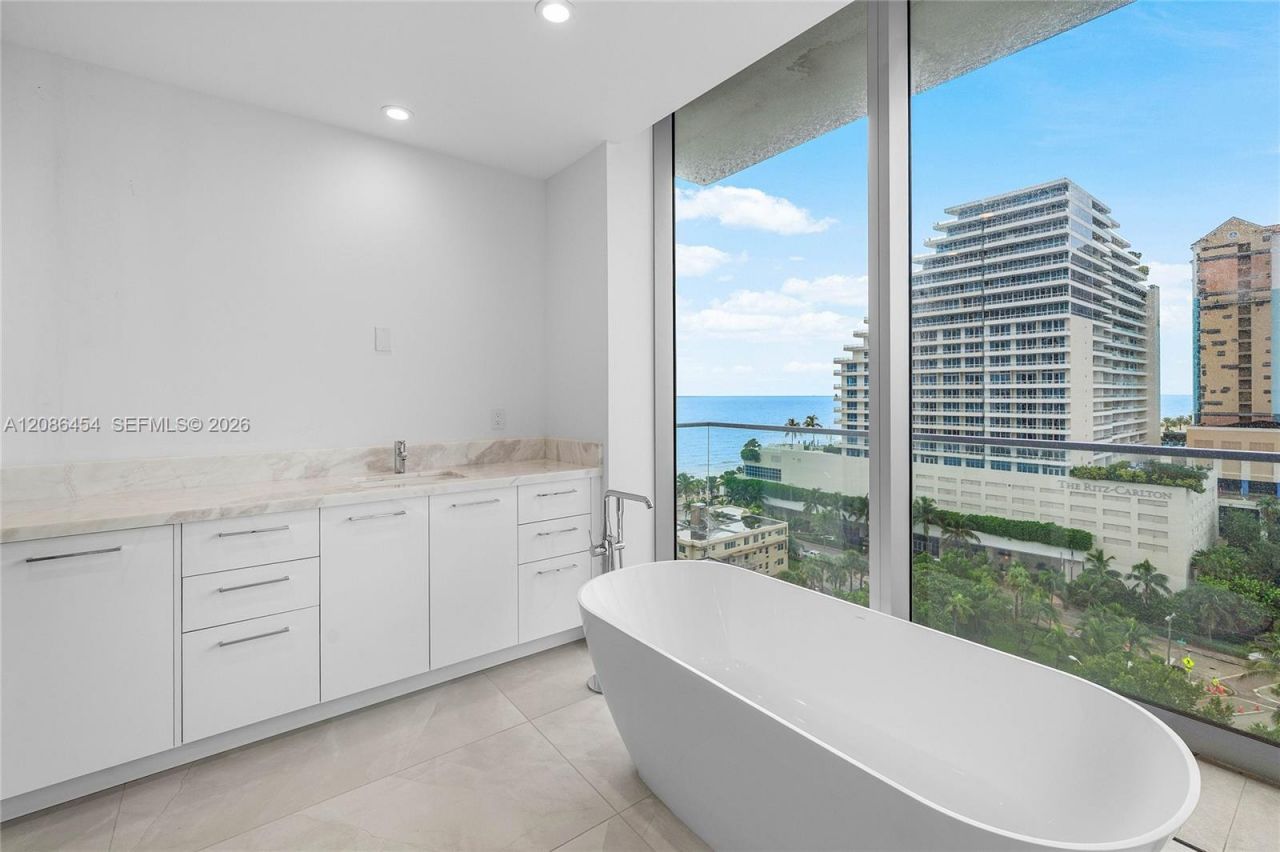 153 N Seabreeze Blvd, Unit 1002-S, Fort Lauderdale, FL 33304 Photo
