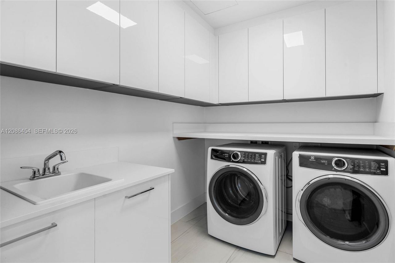 153 N Seabreeze Blvd, Unit 1002-S, Fort Lauderdale, FL 33304 Photo