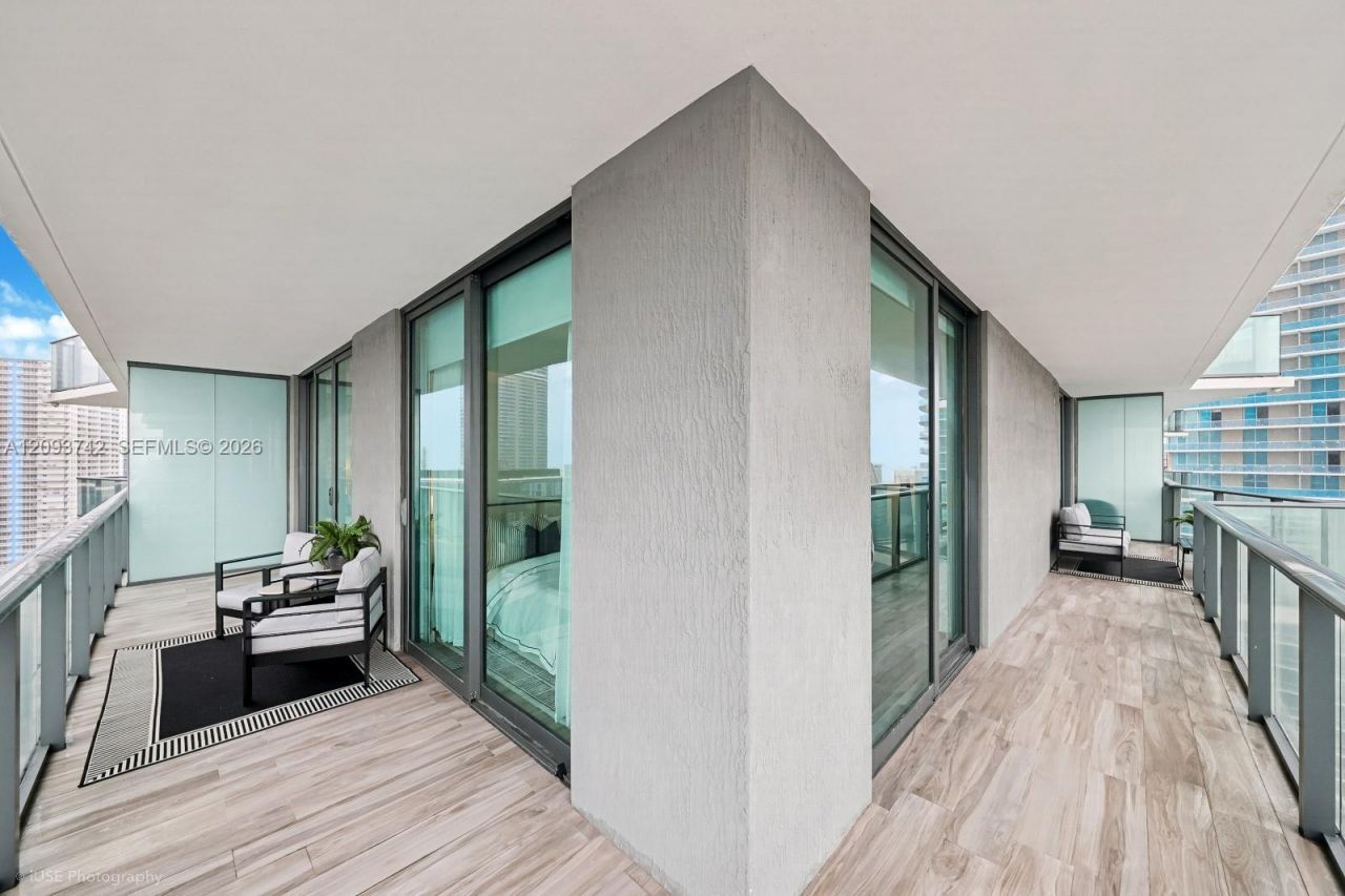 1300 S Miami Ave, Unit 2310, Miami, FL 33130 Photo