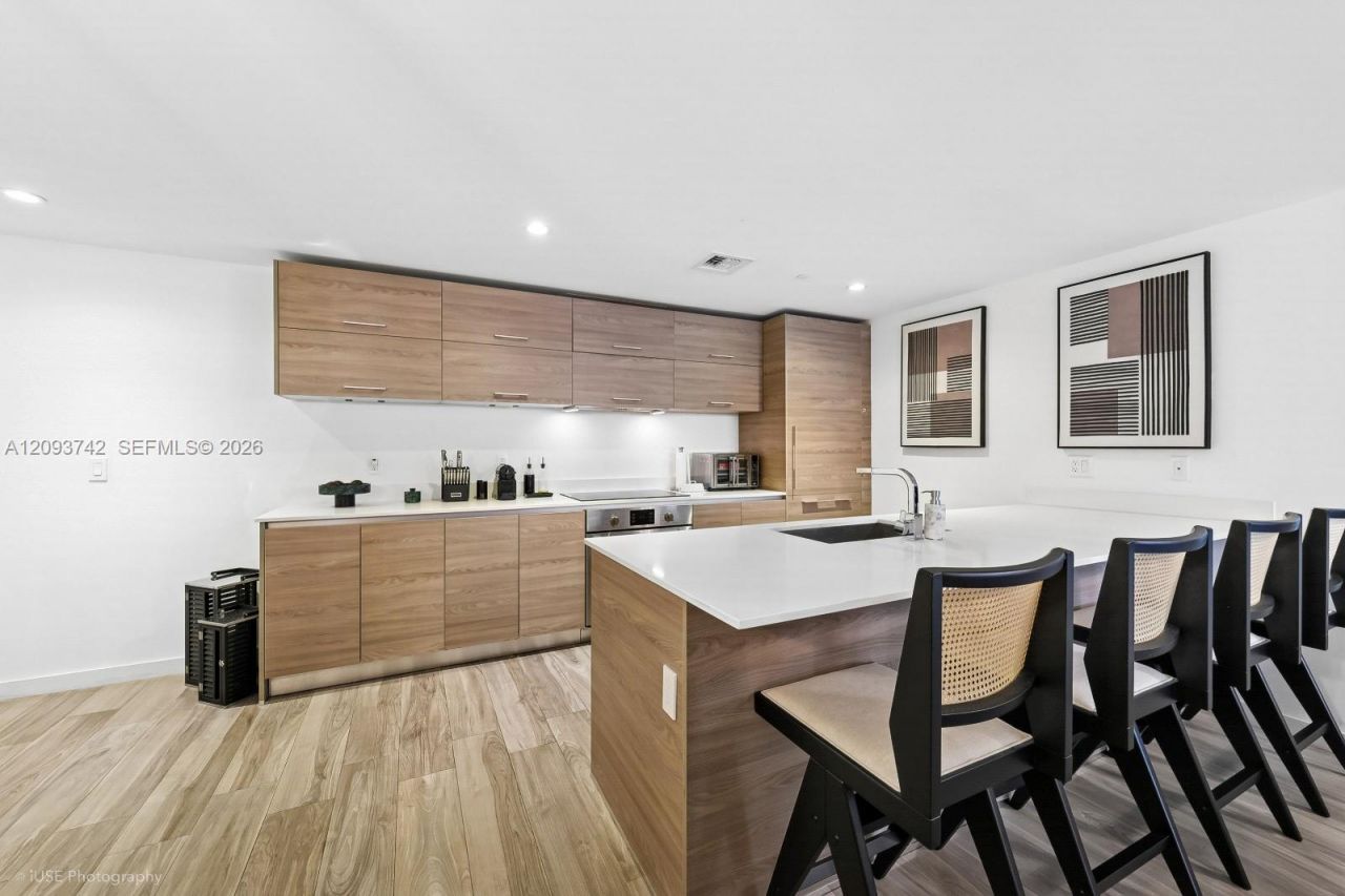 1300 S Miami Ave, Unit 2310, Miami, FL 33130 Photo